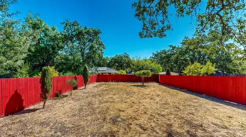 Exterior - 9246-9248 Starr Rd, Windsor, CA 95492 photo 18 of 24
