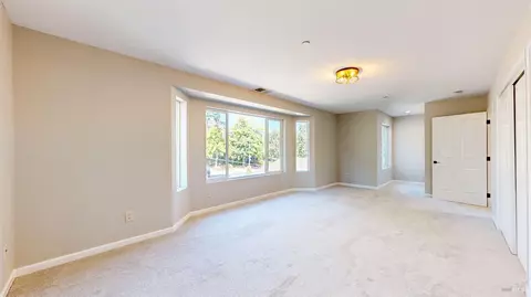 Bedroom - 9246-9248 Starr Rd, Windsor, CA 95492 photo 3 of 17