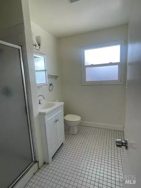 140 Wendy St, Vallejo, CA 94589 photo 6