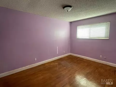 140 Wendy St, Vallejo, CA 94589 photo 9