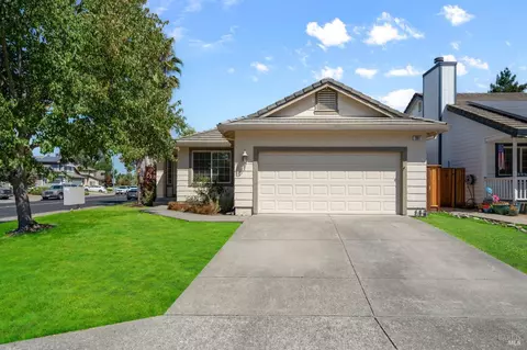 301 Sugar Maple Ln, Windsor, CA 95492 photo 4