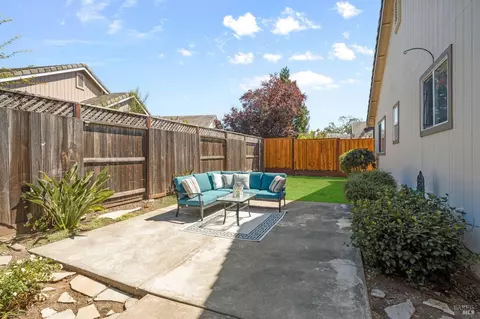 301 Sugar Maple Ln, Windsor, CA 95492 photo 31