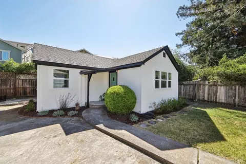426-430 Goodman Ave, Santa Rosa, CA 95407
