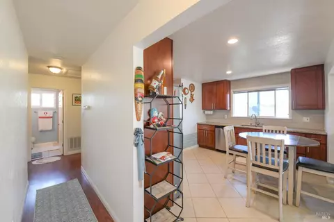 510 3rd St, Vallejo, CA 94590 photo 16