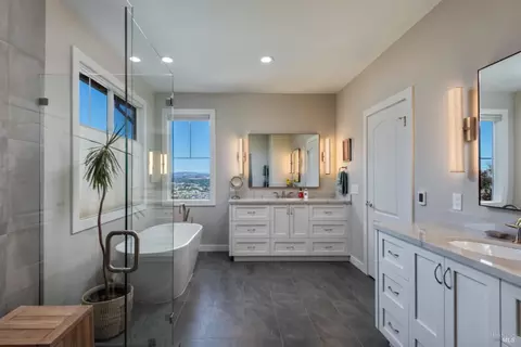 70 Augusta Cir, Petaluma, CA 94952 photo 26