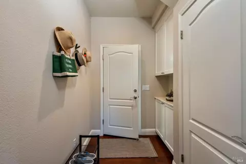 70 Augusta Cir, Petaluma, CA 94952 photo 21