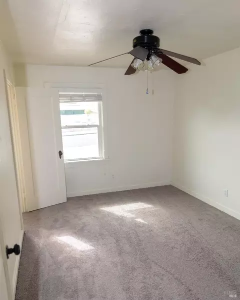 820 Winchester St, Vallejo, CA 94590 photo 12
