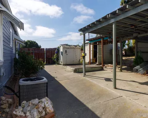 820 Winchester St, Vallejo, CA 94590 photo 26
