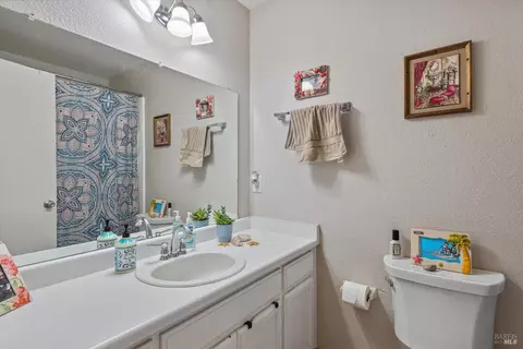 8721 Gravenstein Way, Cotati, CA 94931 photo 13
