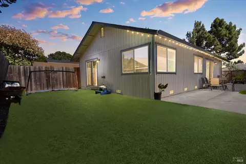 8721 Gravenstein Way, Cotati, CA 94931 photo 19