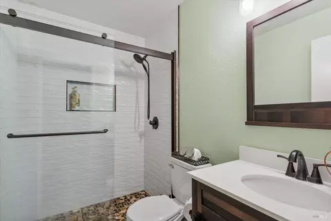 8721 Gravenstein Way, Cotati, CA 94931 photo 12