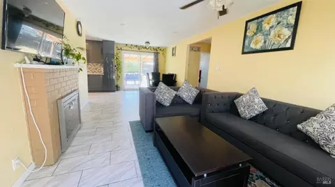 1230 Wilson St, Fairfield, CA 94533 photo 5