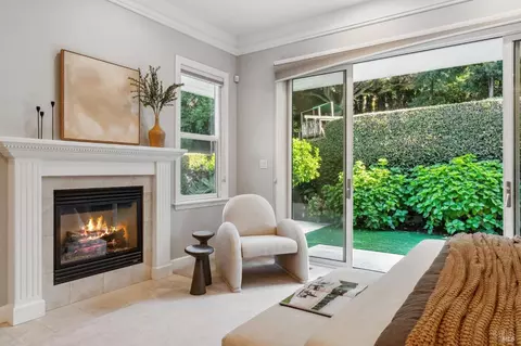 Bedroom - 2 Old Landing Rd, Tiburon, CA 94920 photo 2 of 13