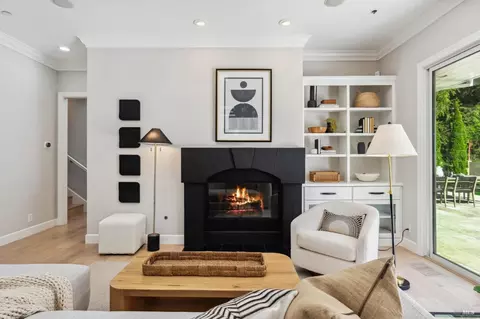 Living - 2 Old Landing Rd, Tiburon, CA 94920 photo 6 of 7