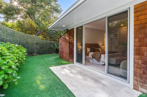 Exterior - 2 Old Landing Rd, Tiburon, CA 94920 photo 30 of 31