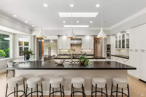 Kitchen - 2 Old Landing Rd, Tiburon, CA 94920 photo 4 of 9