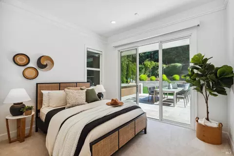 Bedroom - 2 Old Landing Rd, Tiburon, CA 94920 photo 10 of 13