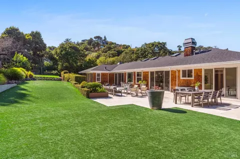 Exterior - 2 Old Landing Rd, Tiburon, CA 94920 photo 29 of 31