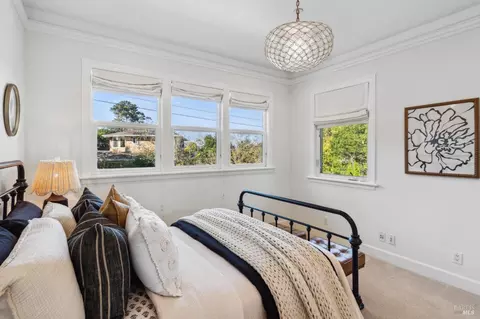 Bedroom - 2 Old Landing Rd, Tiburon, CA 94920 photo 7 of 13