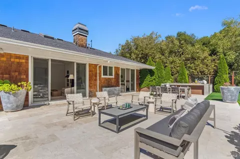 Exterior - 2 Old Landing Rd, Tiburon, CA 94920 photo 12 of 31