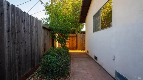 2424 Dover Ave, Fairfield, CA 94533 photo 30