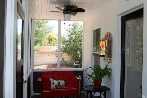 17526 Middlefield Rd E, Sonoma, CA 95476 photo 4