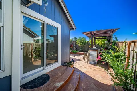 506 Quince St, Windsor, CA 95492 photo 20