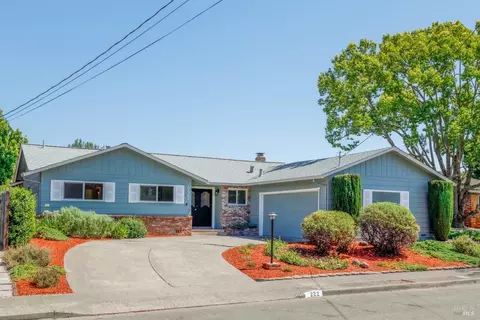 222 La Crosse Ave, Santa Rosa, CA 95409