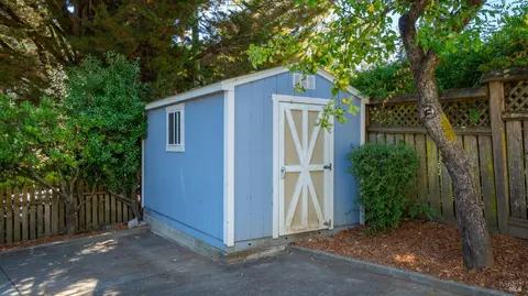 100-102 Lovell Ave, Mill Valley, CA 94941 photo 5