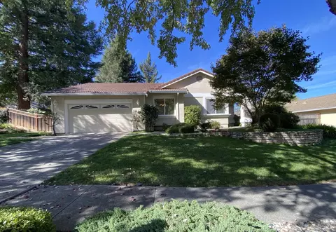 18 Skylark Ct, Napa, CA 94558