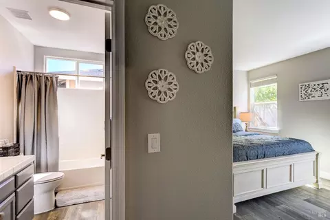 8490 Trione Cir, Windsor, CA 95492 photo 14