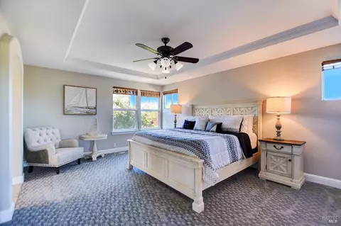 8490 Trione Cir, Windsor, CA 95492 photo 16