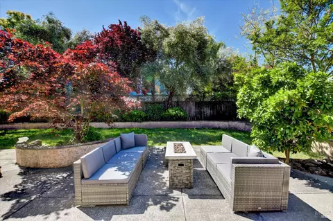 8490 Trione Cir, Windsor, CA 95492 photo 28