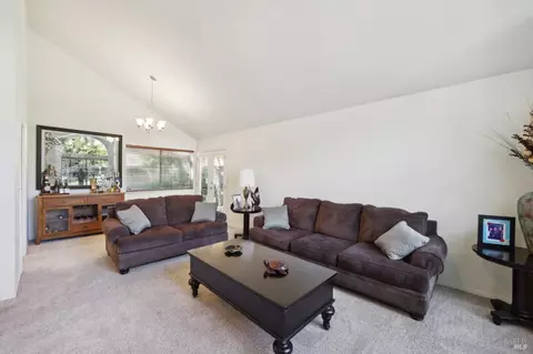 250 John Roberts Dr, Cotati, CA 94931 photo 4