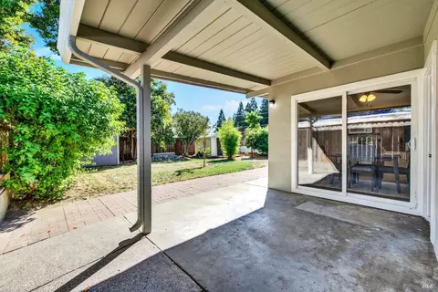 381 Hemlock St, Vacaville, CA 95688 photo 37