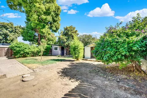 381 Hemlock St, Vacaville, CA 95688 photo 45