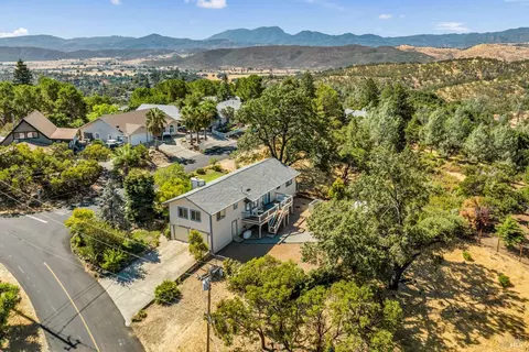 18206 Boxwood Ct, Hidden Valley Lake, CA 95467