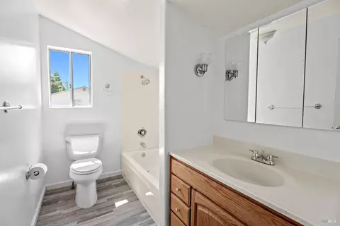 217 Thompson St, Ukiah, CA 95482 photo 21