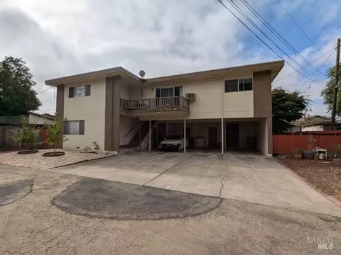 808 Wright St, Santa Rosa, CA 95404