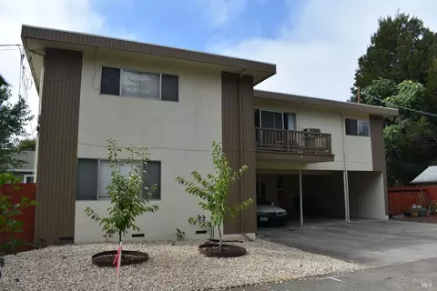 808 Wright St, Santa Rosa, CA 95404 photo 3