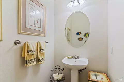 1827 Landmark Dr, Vallejo, CA 94591 photo 27