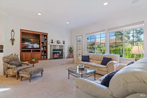 1827 Landmark Dr, Vallejo, CA 94591 photo 14