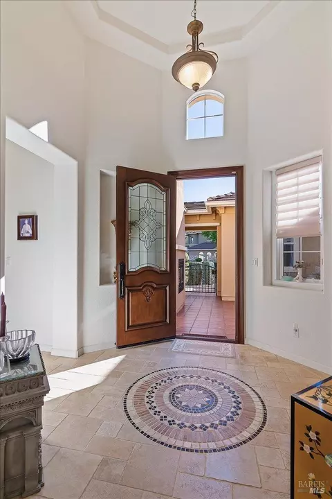 1827 Landmark Dr, Vallejo, CA 94591 photo 5