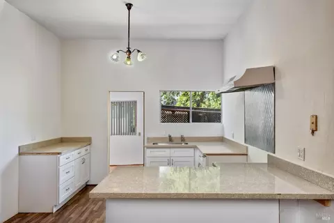 910 B St, Petaluma, CA 94952 photo 15