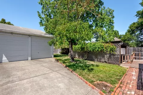 910 B St, Petaluma, CA 94952 photo 27