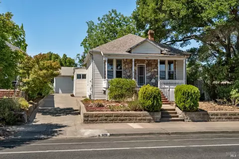 910 B St, Petaluma, CA 94952