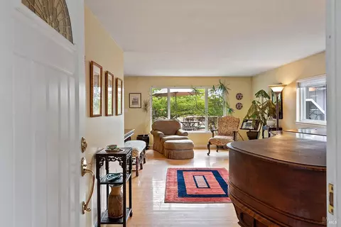 802 Goodwin Ave, Penngrove, CA 94951 photo 6