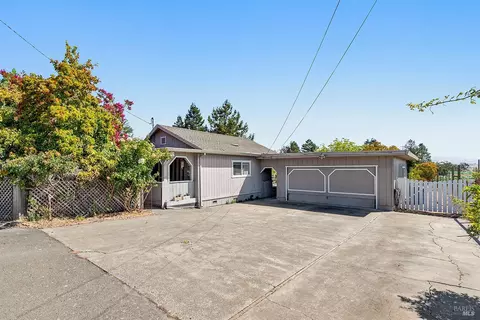 802 Goodwin Ave, Penngrove, CA 94951 photo 2