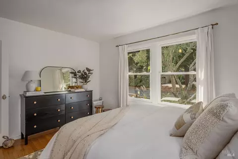 458 E Macarthur St, Sonoma, CA 95476 photo 10