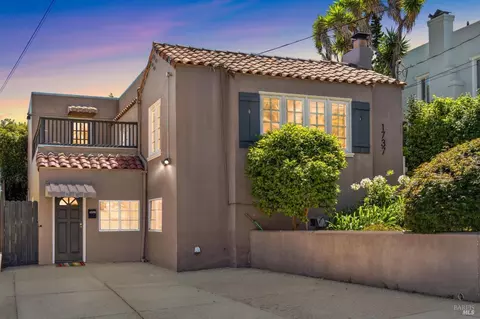 1737 Wellington St, Oakland, CA 94602